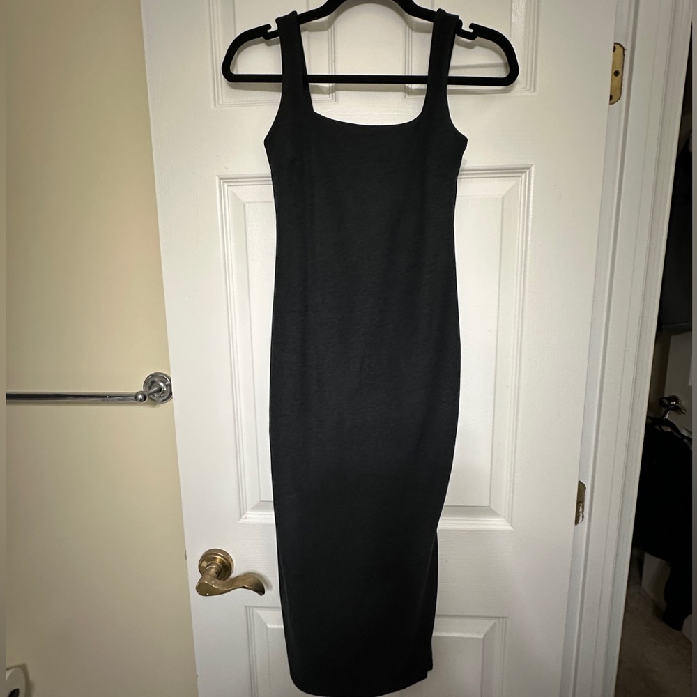 Beyond Yoga Spacedye Black Midi Dress Size XS NWOT - Picture 7 of 9